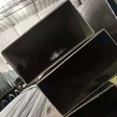̲P䓹304
